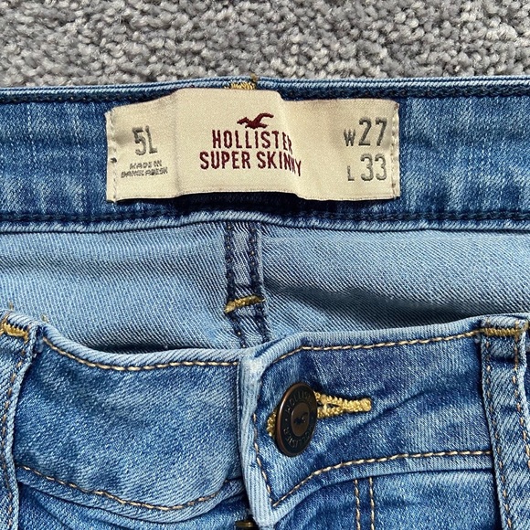 hollister light wash ripped super skinny jeans - Picture 3 of 3